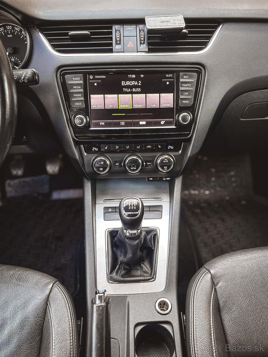 ŠKODA OCTAVIA 3 COMBI 1.6TDi - GREENLINE - 16