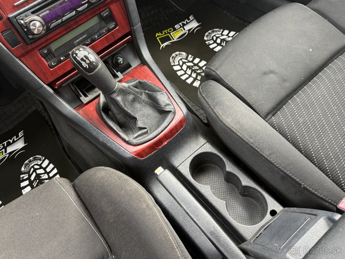 Škoda Superb 1.9 TDI Classic (85kW) - 16