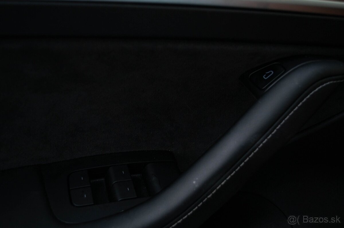 Tesla Model 3 Performance 82kWh AWD - 16