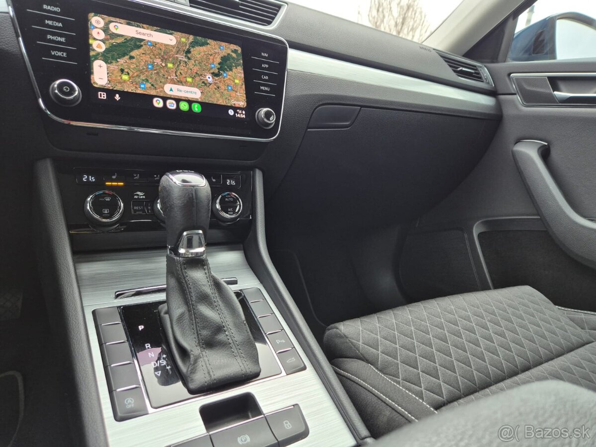 Škoda Superb Combi facelift 2.0 TDI DSG - 16