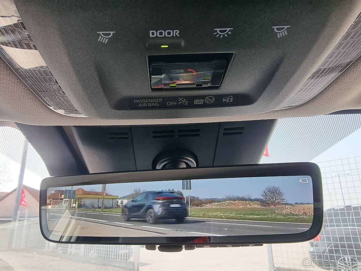 Toyota Prius 2.0 Plug-in Hybrid e-CVT za 34.990 € s DPH - 16