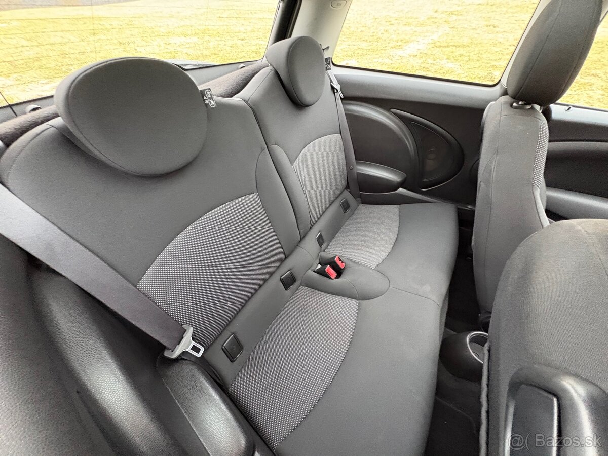 MINI cooper D R56 1,6 diesel 80kw - 16