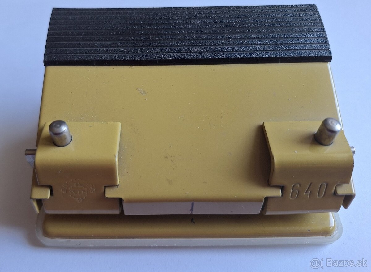 Kancelárske dierovače rôznych typov výrobcov SAX a LACO. - 16