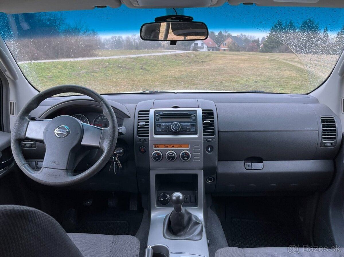 Nissan Pathfinder 2.5DDTi 4x4 - 16