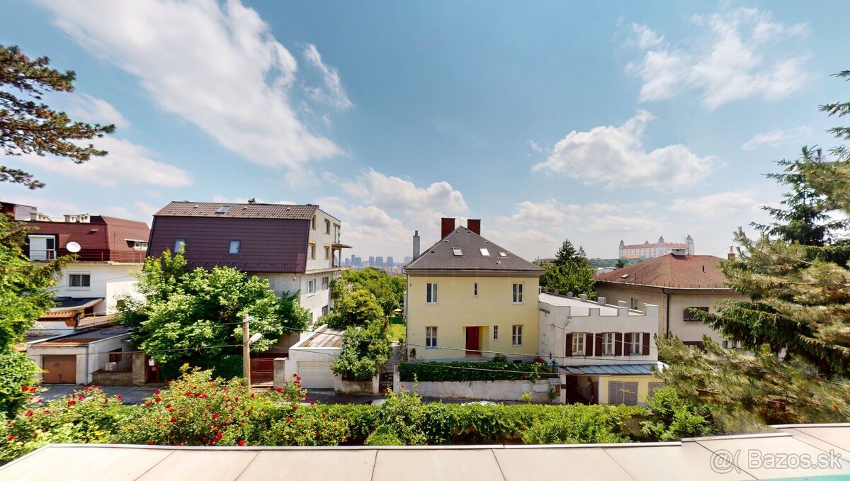 Jedinečná investičná príležitosť na Hradnom kopci. Luxusný r - 16