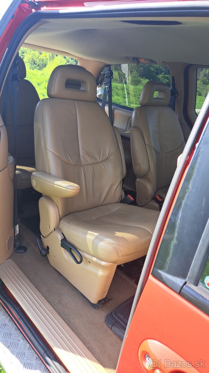 Chrysler Grand Voyager 4x4 nova STK a EK - 16