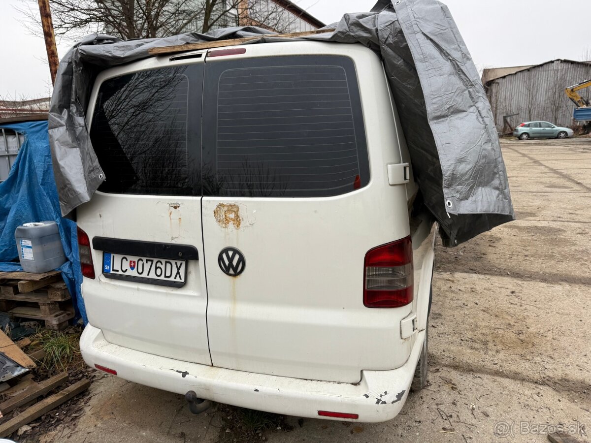 Predám - rozpredám VW T5 , DSG, verzia LONG, ťažné 2500 kg - 16