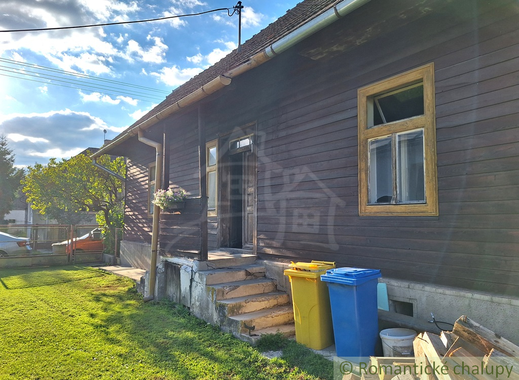 Drevenica medzi Liptovským Mikulášom a Liptovským Hrádkom. - 16