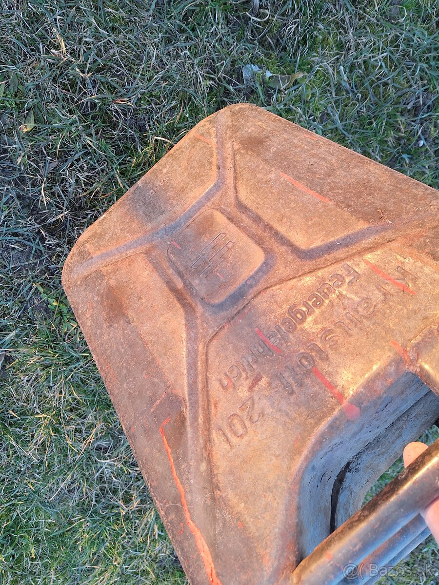 Kanister waffen SS - 16