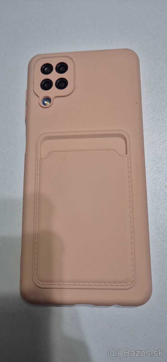 predám samsung Galaxy A10, Galaxy A52s 5G, Galaxy A12 - 16