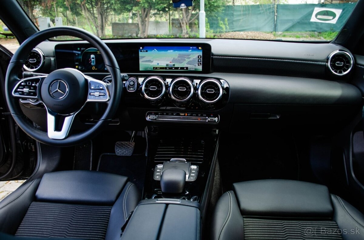 Mercedes-Benz A trieda 200 d /T - 16
