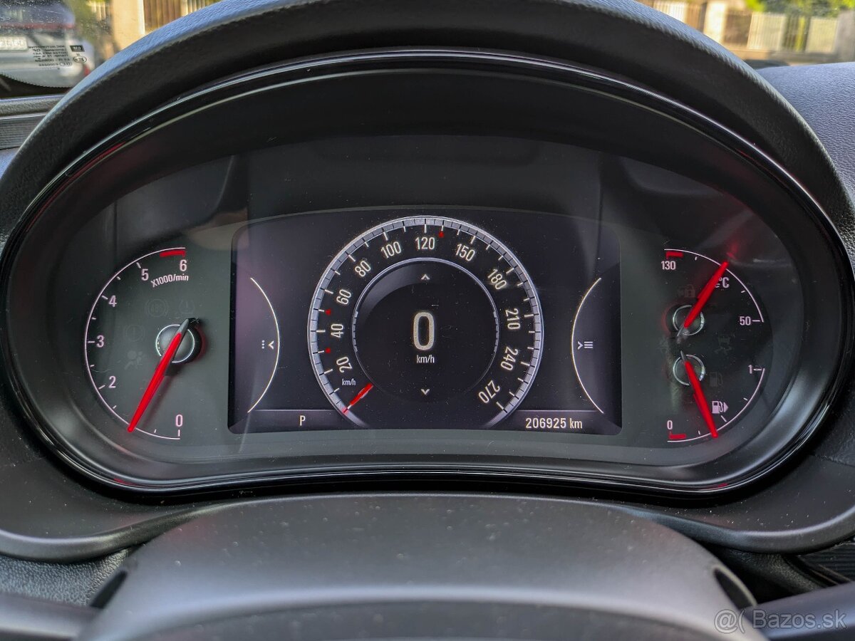 Opel Insignia ST 1.6 CDTI 100kW Business AT6 - 16