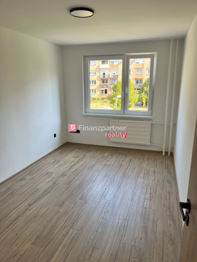 Znížená Cena (F141-113-REMa) 3-izbový byt mesto Dunajská St - 16