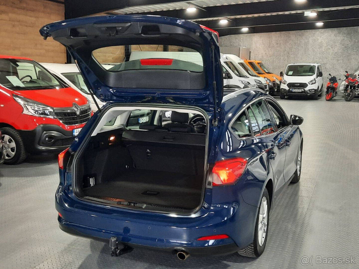 Ford Focus Kombi 2.0 TDCI AUTOMAT Titanium - 16