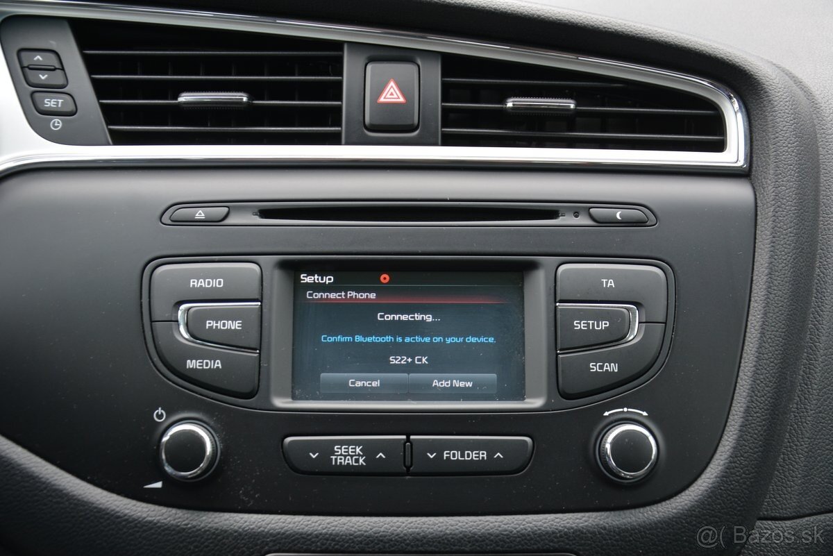 KIA Ceed 2016 1.60 SR. voz, 1. majiteľ, Top Stav - 16