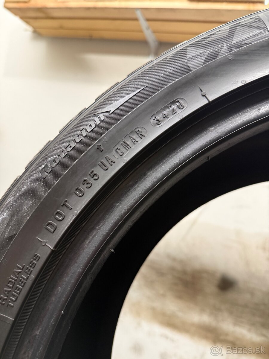 Zimné pneumatiky 235/45/19 Nexen Winguard Sport 2 WU7 - 16