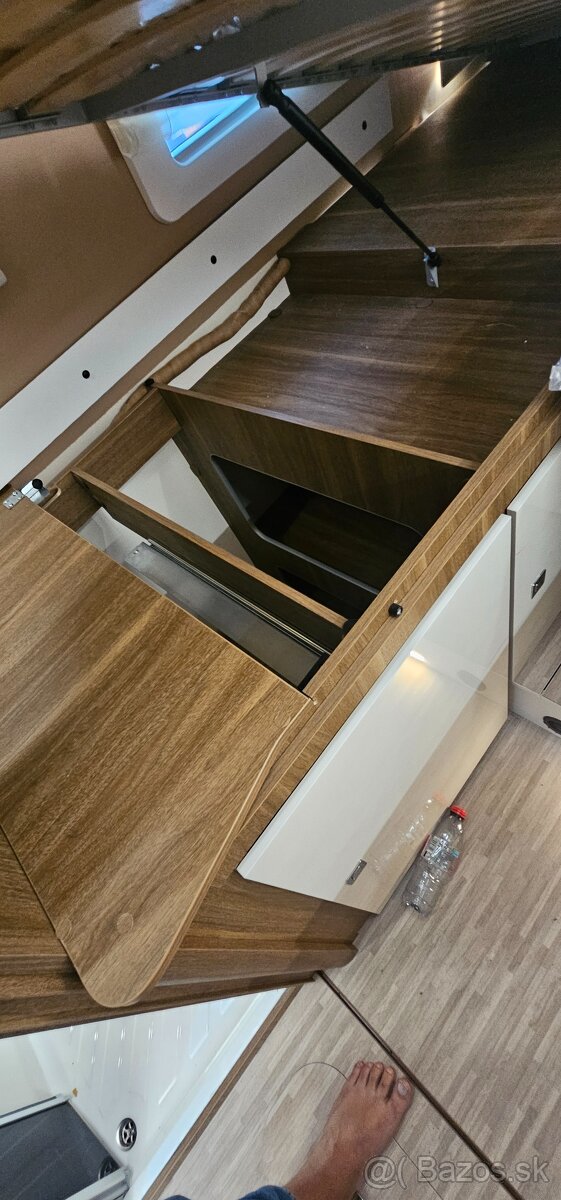 180PS 3.5t 4místa automat Mobilvetta Kyacht TL86 obytné auto - 16