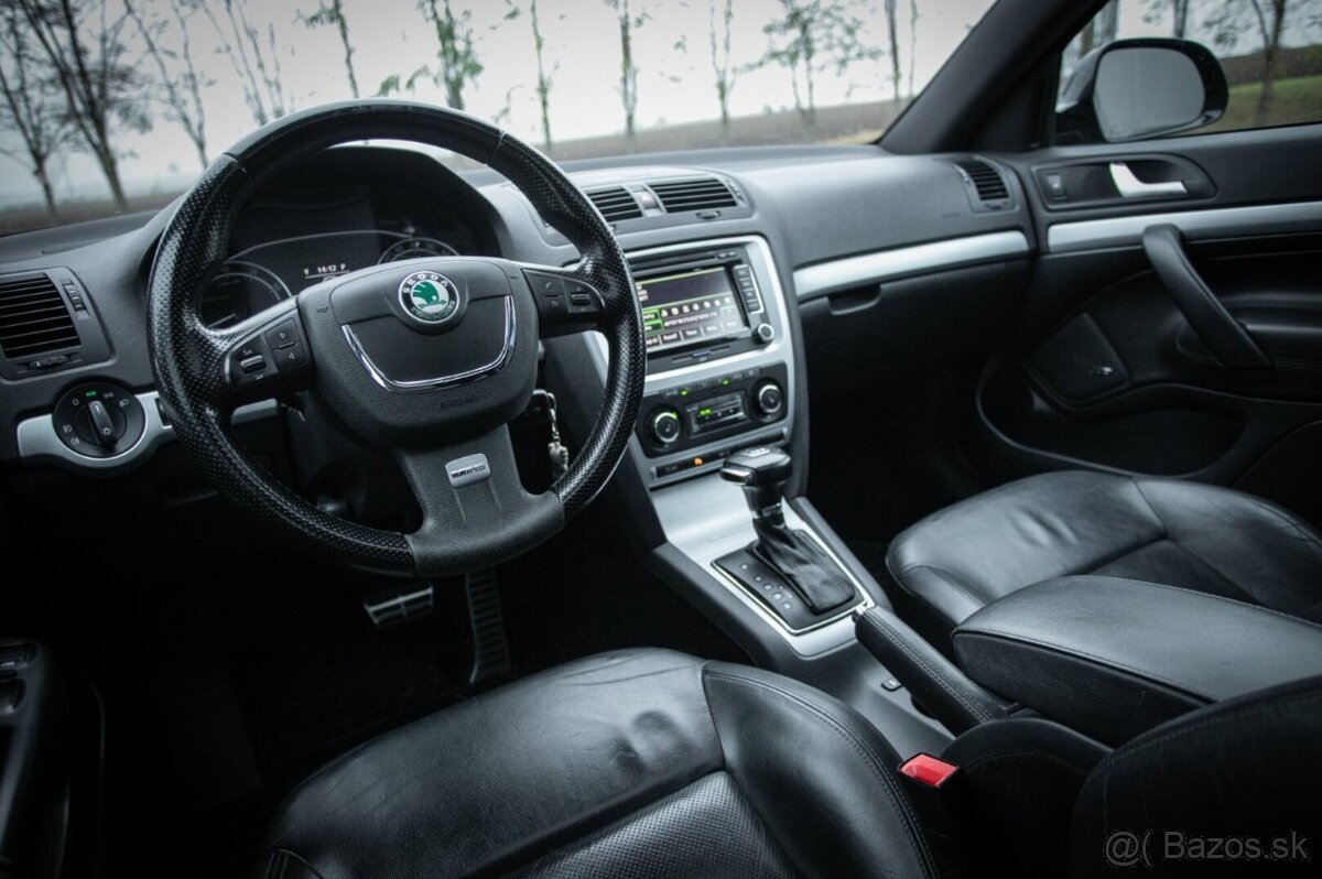 Škoda Octavia Combi RS 147kW DSG 2011 - 16