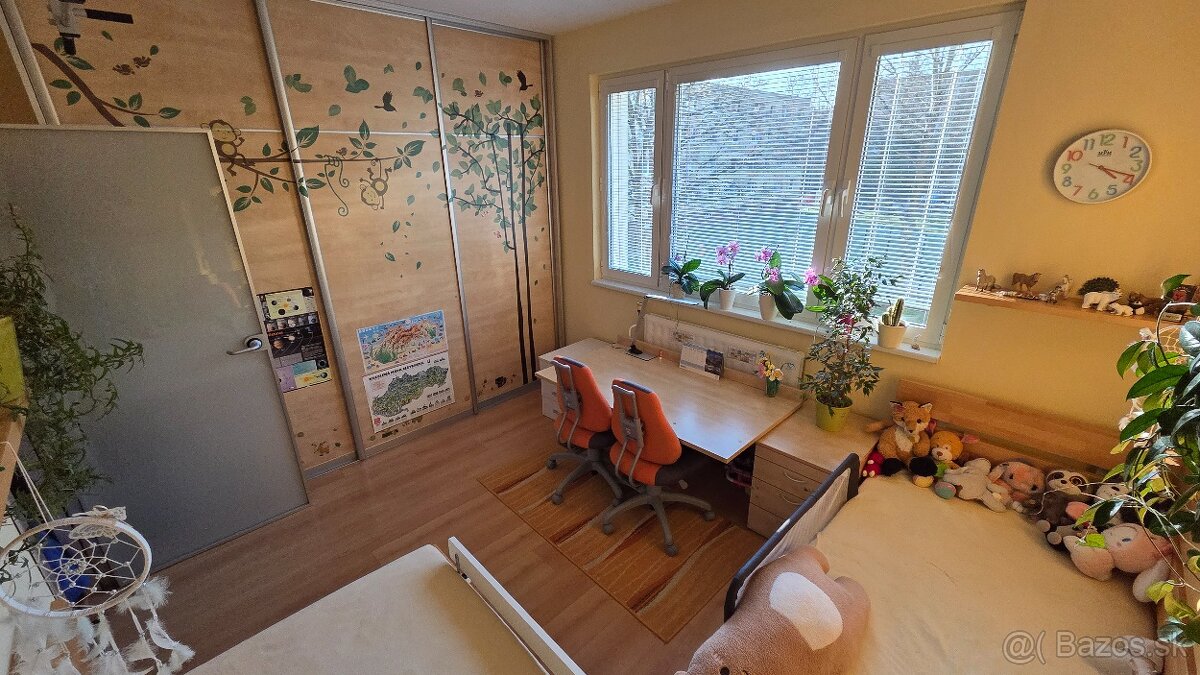 Prenájom 3izb.bytu na SNP - 16