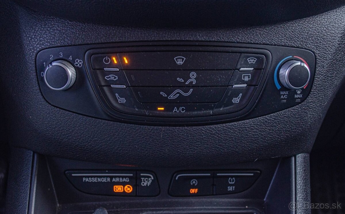 Ford Tourneo Courier 1.0 EcoBoost - 16