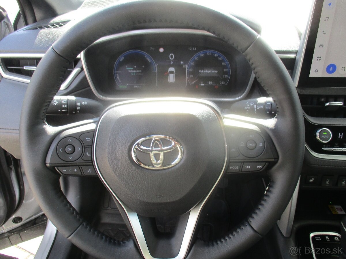 TOYOTA COROLLA CROSS AC STYLE TECH 2,0 HEV 4x4 DPH - 16