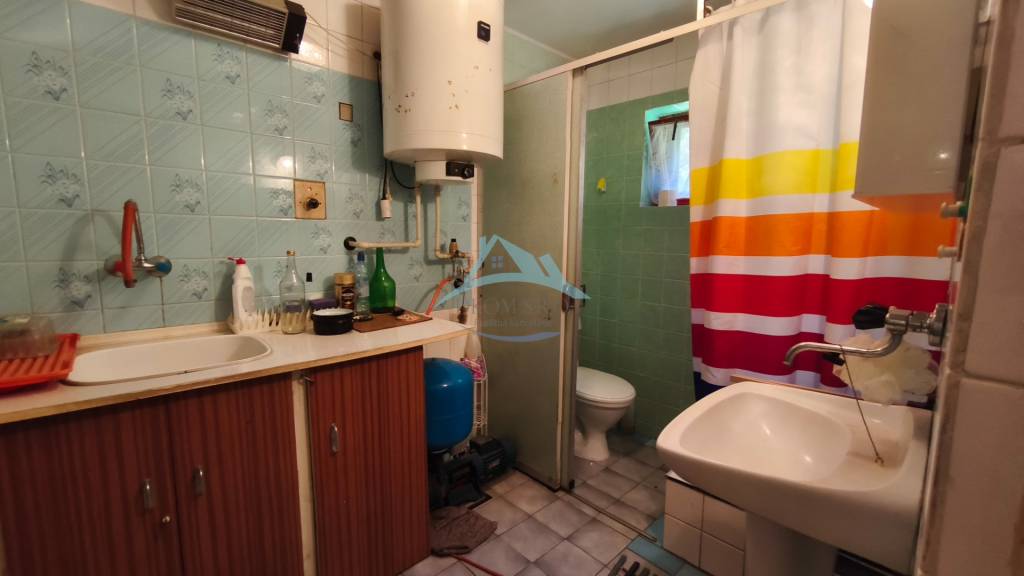 Murovaná chata na Koprovnici (D. Strháre), okr. Veľký Krtíš. - 16