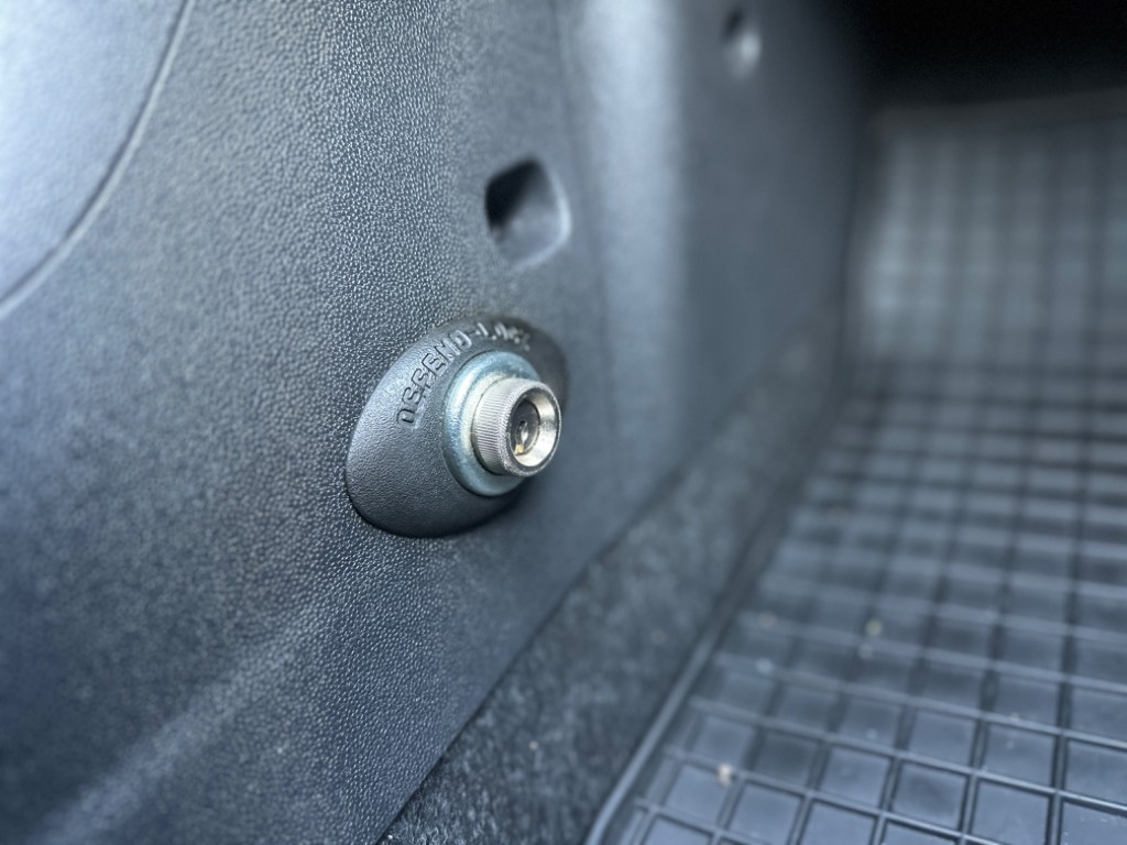 Opel Corsa 1.2 16V Enjoy - 16