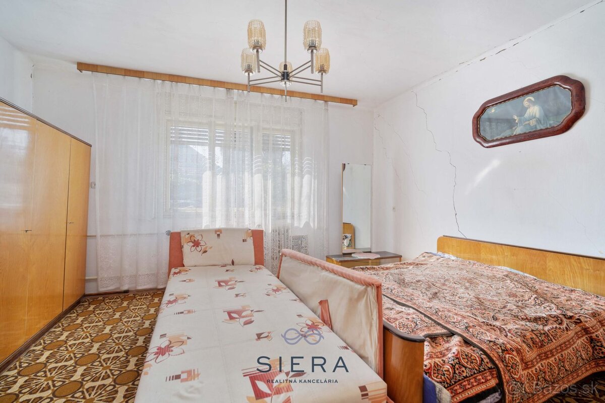 Na predaj, 4 izbový rodinný dom, Vlčany pri Šali, pozemok 34 - 16