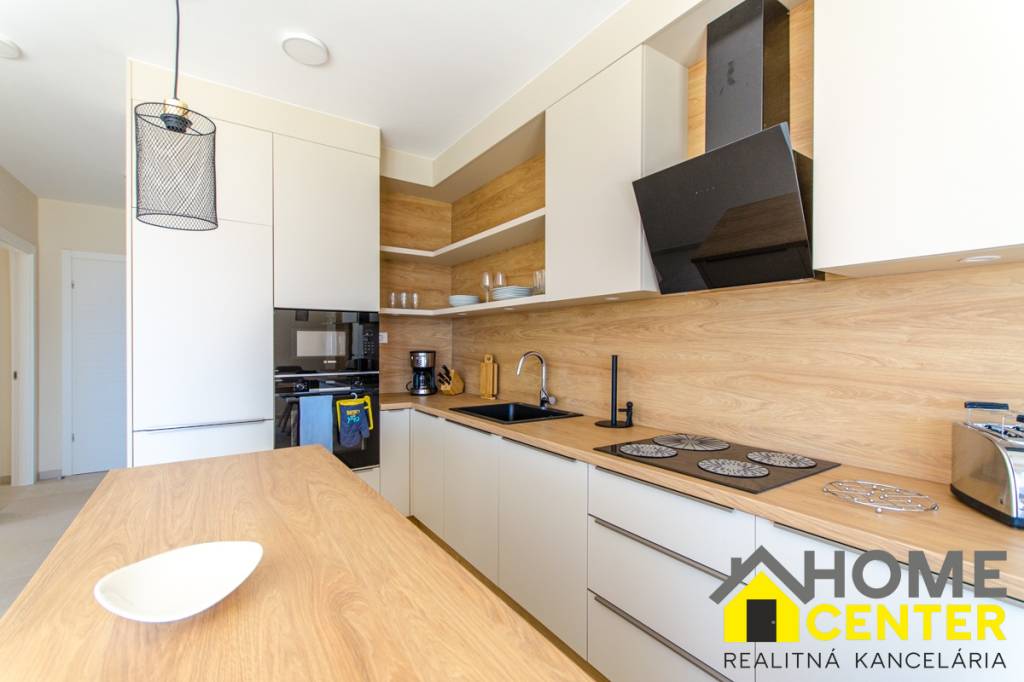 NA PREDAJ kamenná vila /400 m² / s výhľadom na more, ostrov - 16