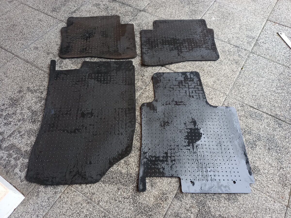 Gumové rohože originál Hyunday I 20. - 16