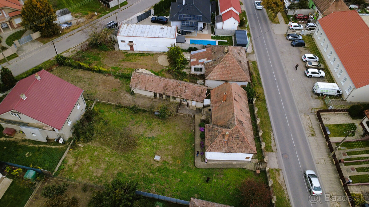 Na predaj - Rodinný dom v centre obce Tomášov s veľkým pozem - 16