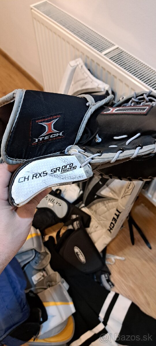 Brankárska hokejová výstroj senior - 16