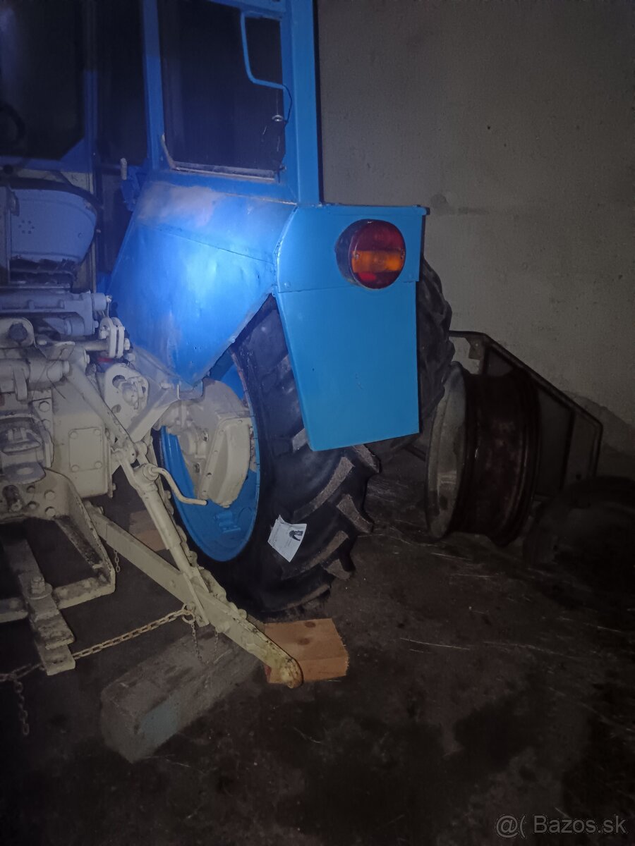 Zetor 30 s TP - 16