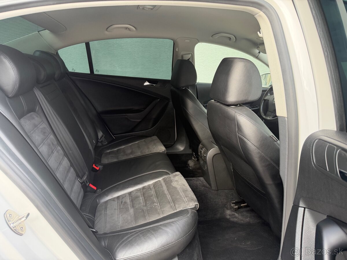 Volkswagen Passat 1.8 TSI R-Line - 16