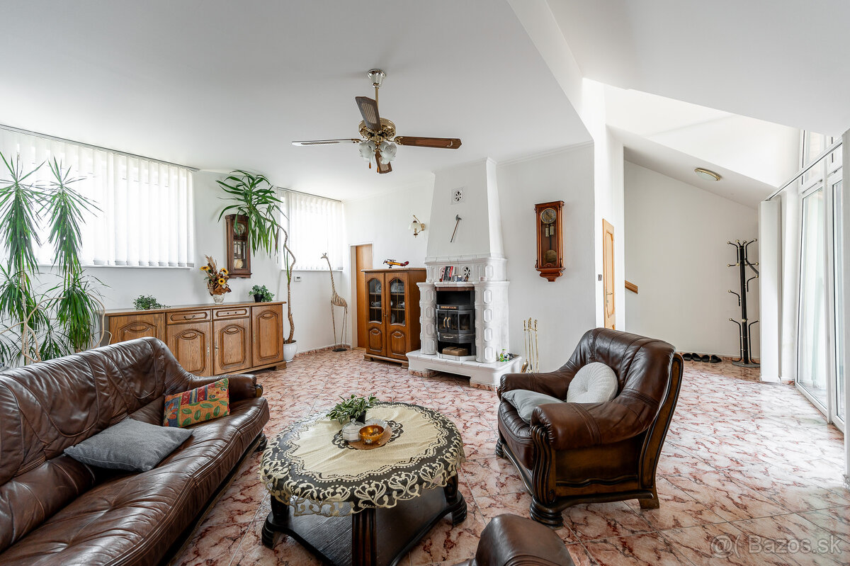 Na predaj polyfunkčná budova, 320 m2 - Centrum, Michalovce - 16