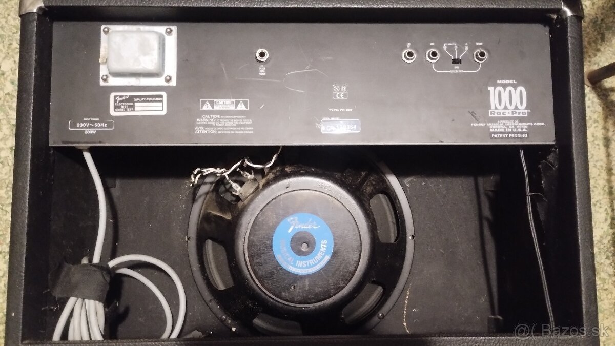 Predám gitarové combo Fender 1000 Rock Pro - 16