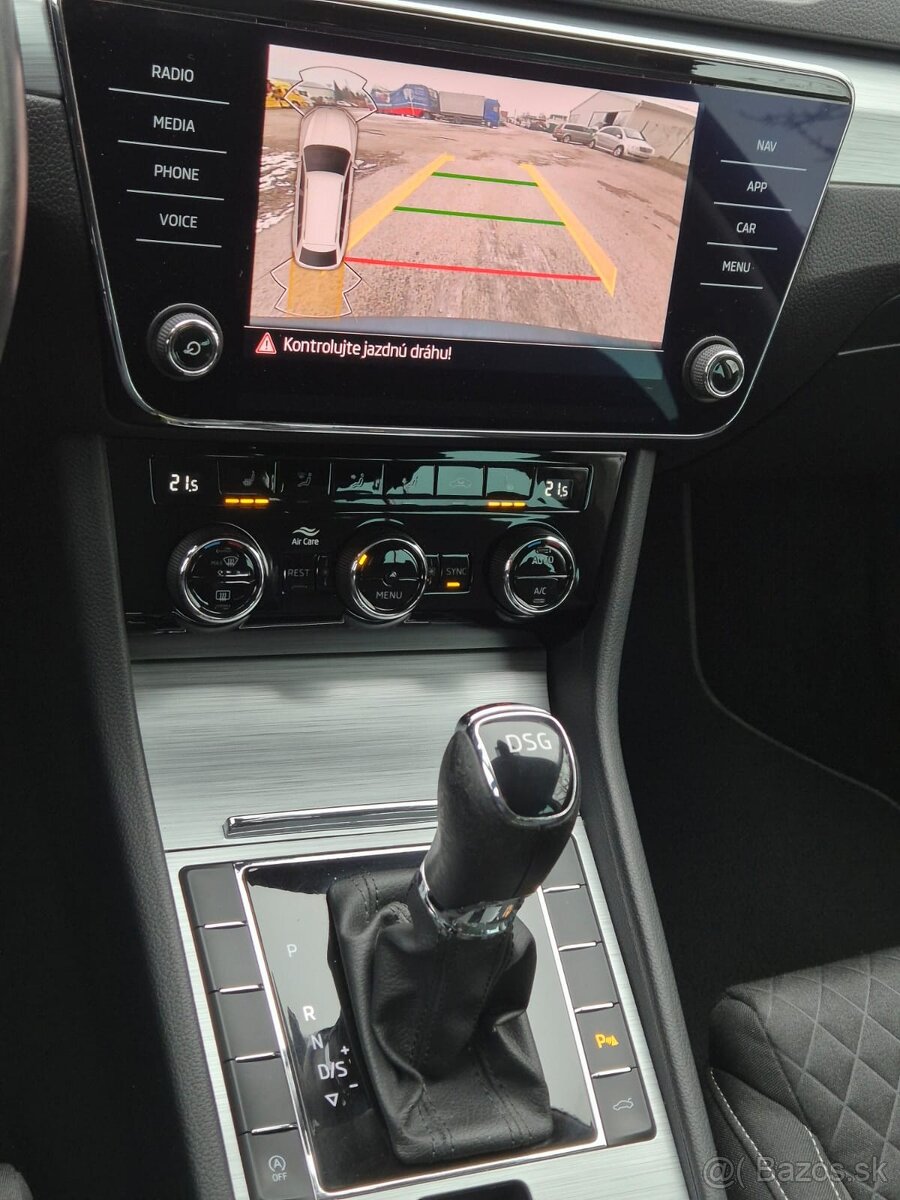 Škoda Superb Combi facelift 2.0 TDI DSG - 16