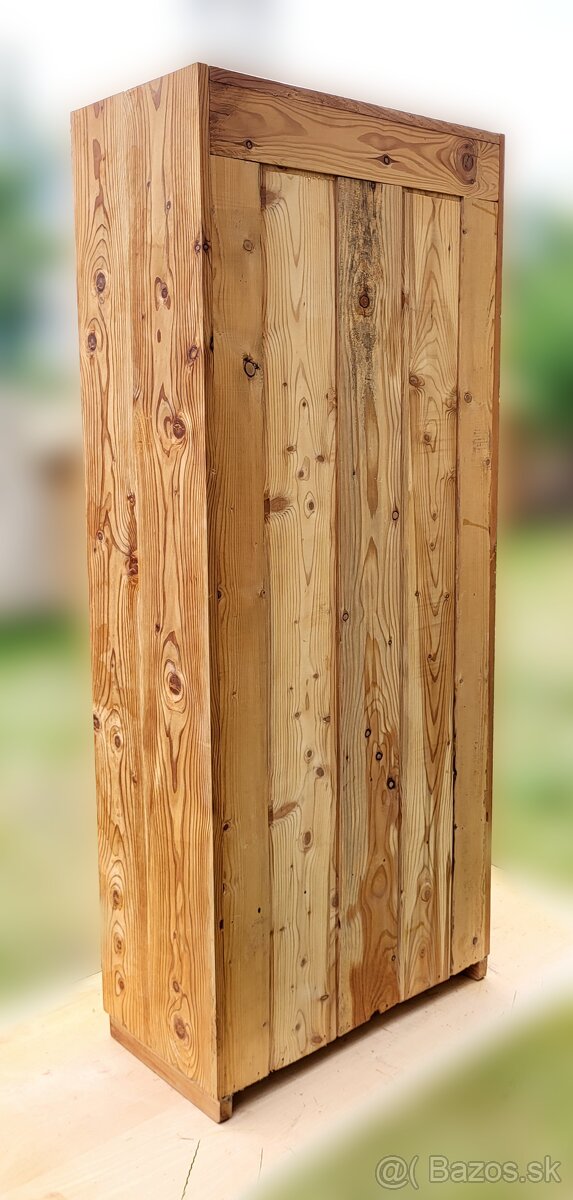 Masívne skrine z červeného smreku. - 16
