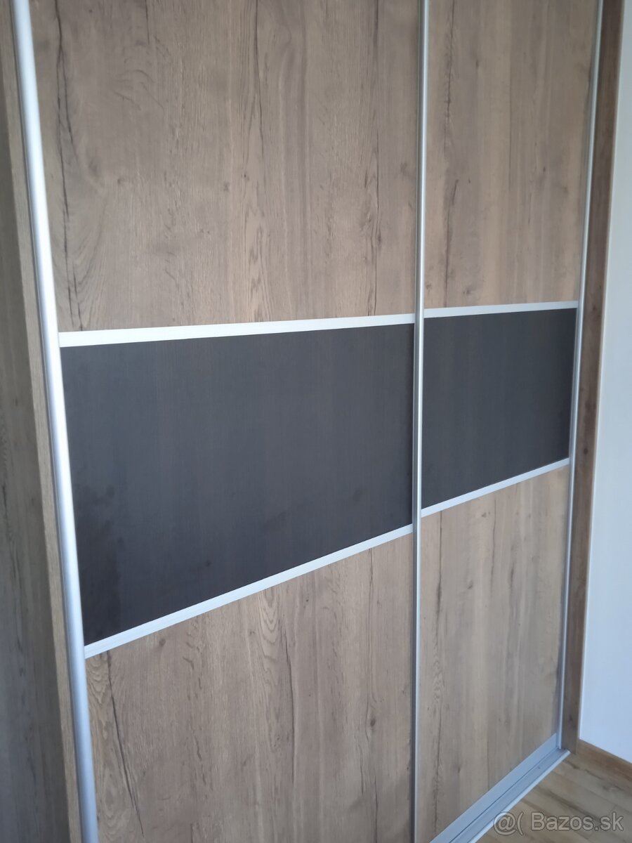 ZASKLENIE BALKÓNA,ČI TERASY LACNEJŠIE? ROLETY, ŽALÚZIE? - 16