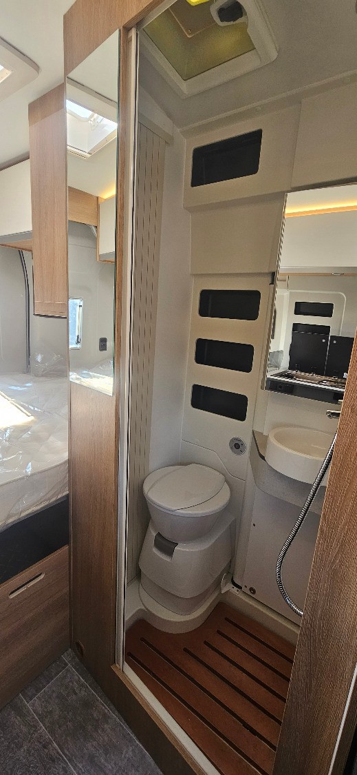 Karavany a obytné autá Giottiline - 16