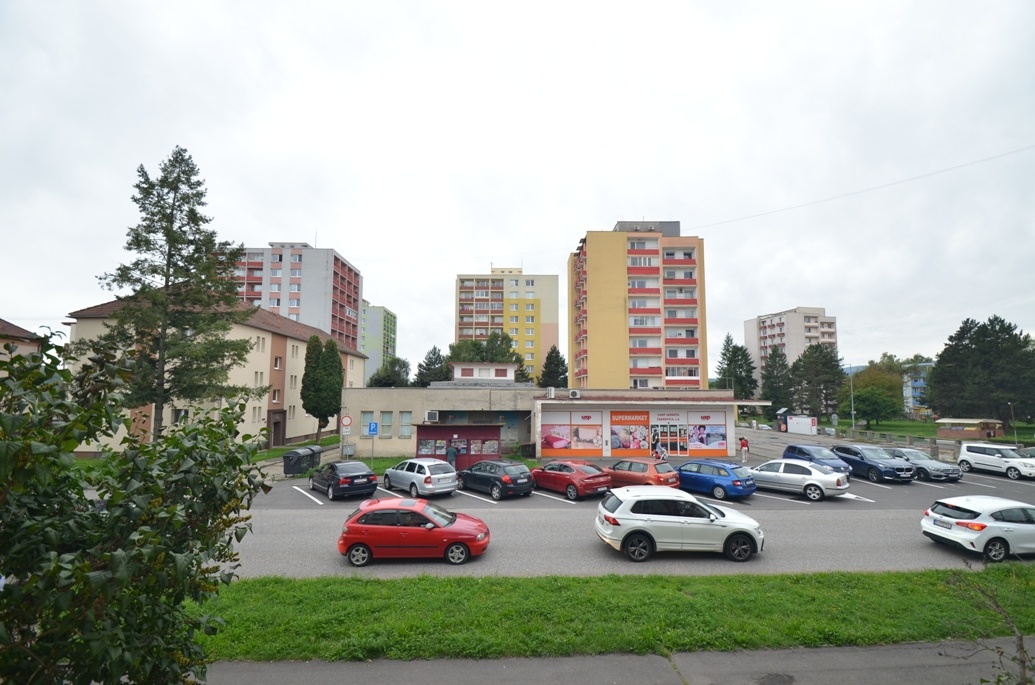 NA PRENÁJOM 3 IZBOVÝ BYT KÚSOK OD NÁMESTIA V ZH - 16