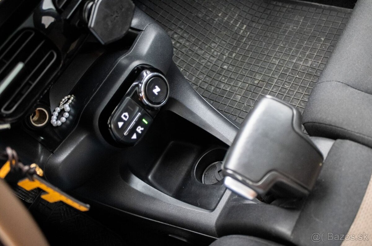 Citroën C4 Cactus 73kW (2015) - 16