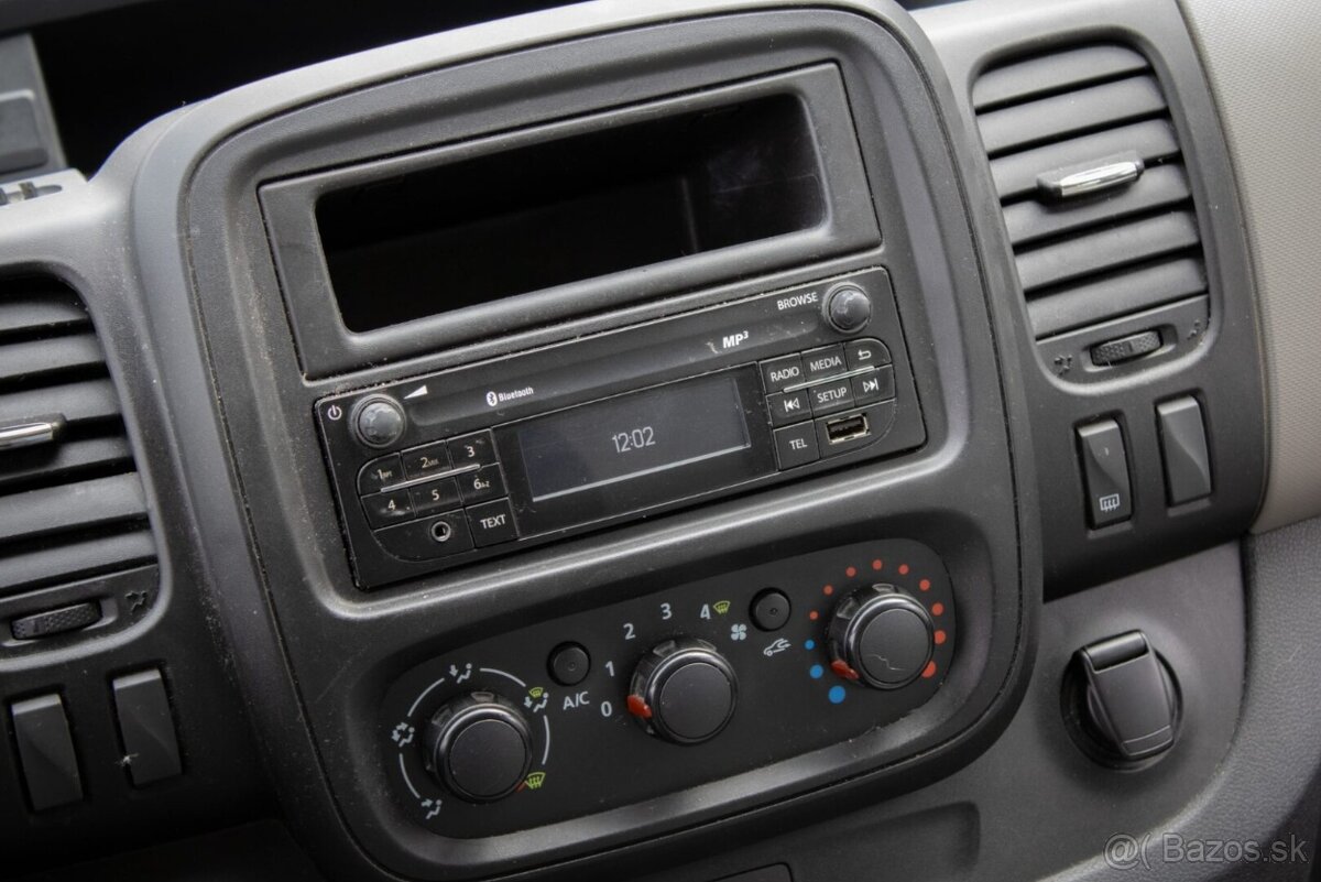 Renault Trafic 1.6 dCi Crew DoubleCab - 16