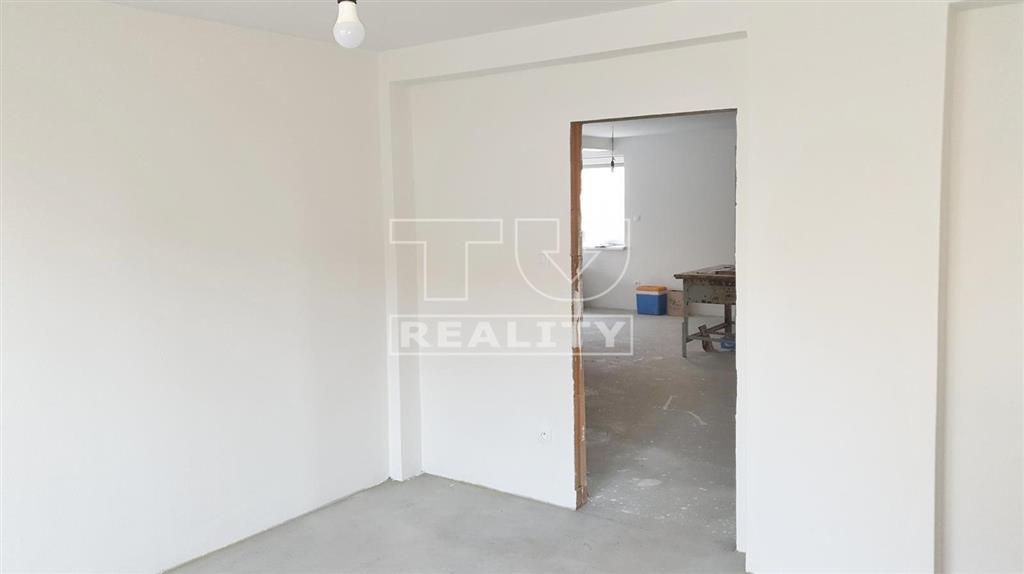 NOVOSTAVBA 3 izbového bytu v RODINNOM DOME s vlastným... - 16