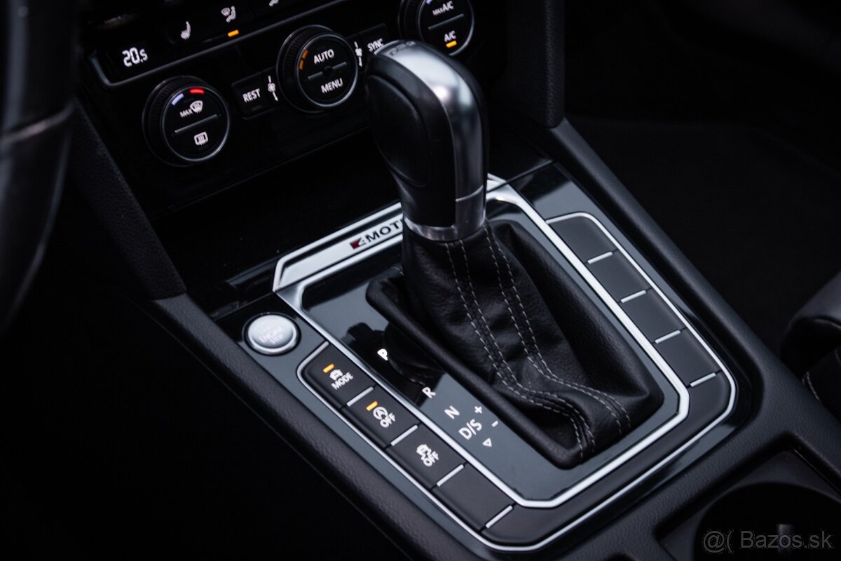 Volkswagen Passat Variant 2.0 BiTDI R-Line 4MOTION DSG - 16