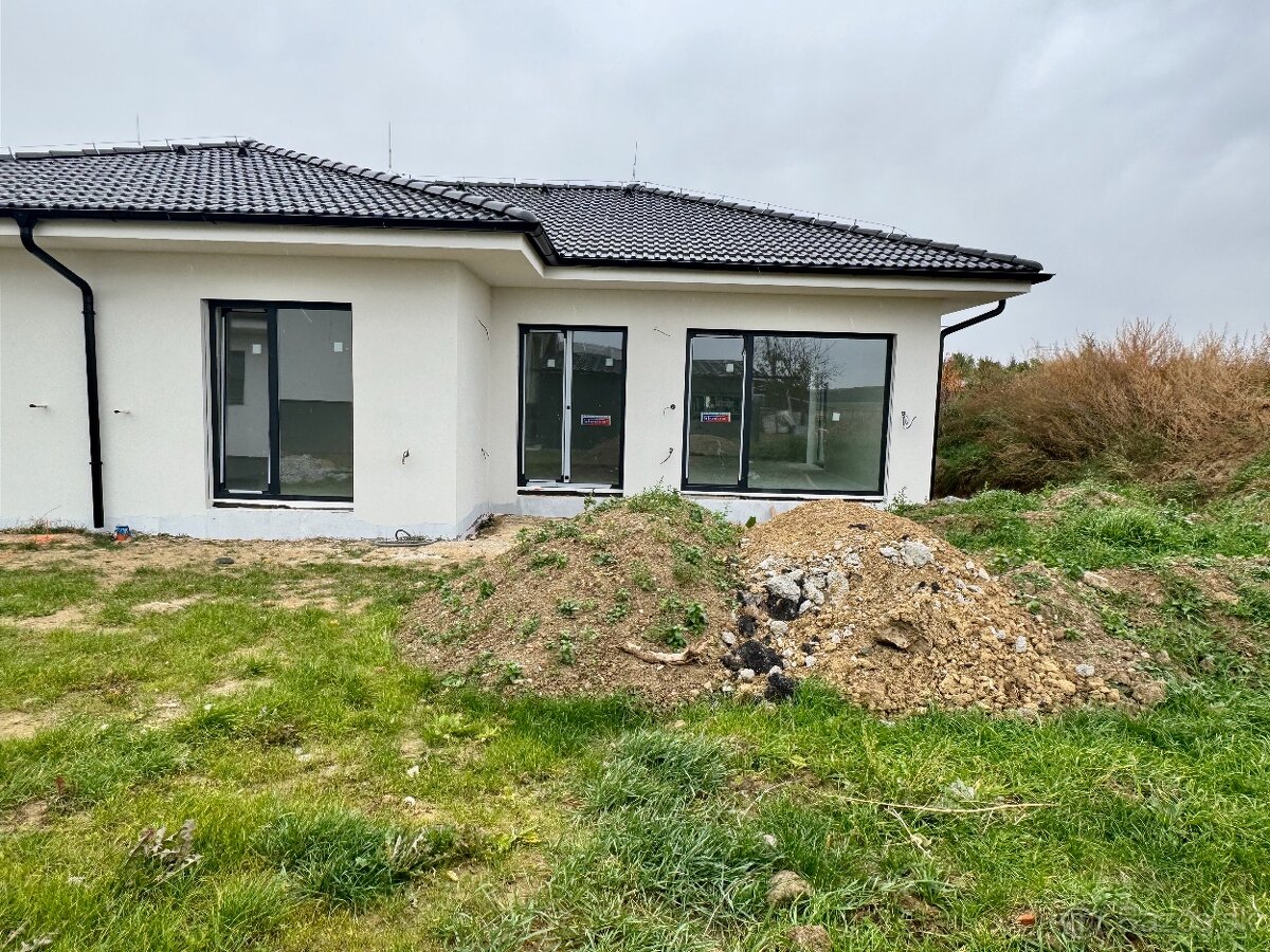 Na predaj 4i RD v radovej zástavbe, 218m2 pozemok - 16
