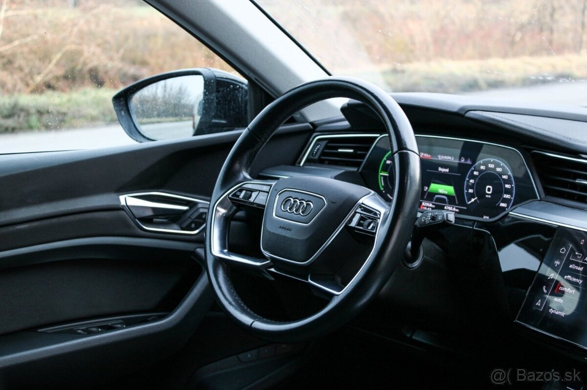 Audi E-tron 50 QUATTRO Advanced - 16