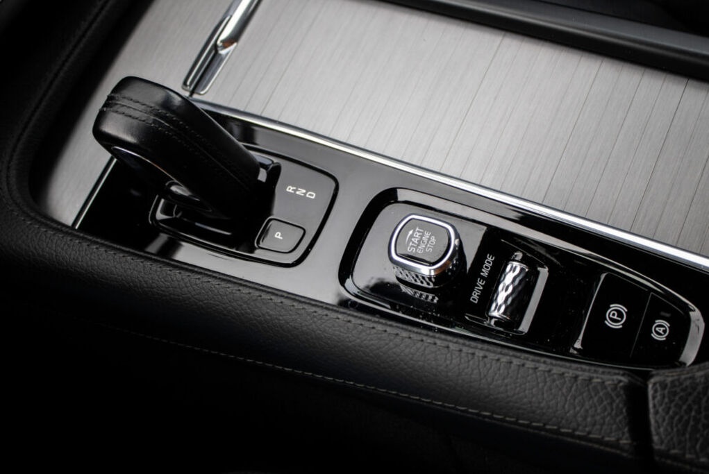 Volvo XC90 2.0 B5 Drive-E AWD A/T (2019) - 16