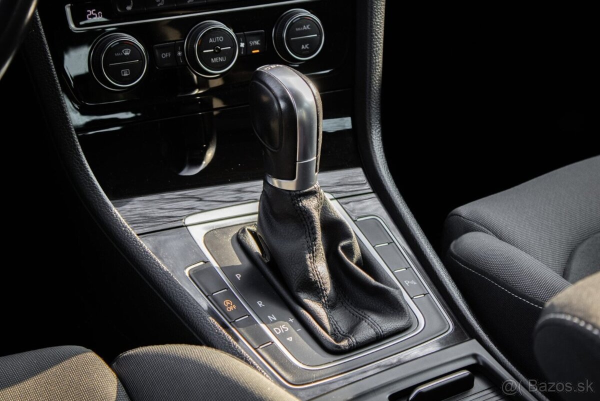 Volkswagen Golf Variant 2.0 TDI - 16