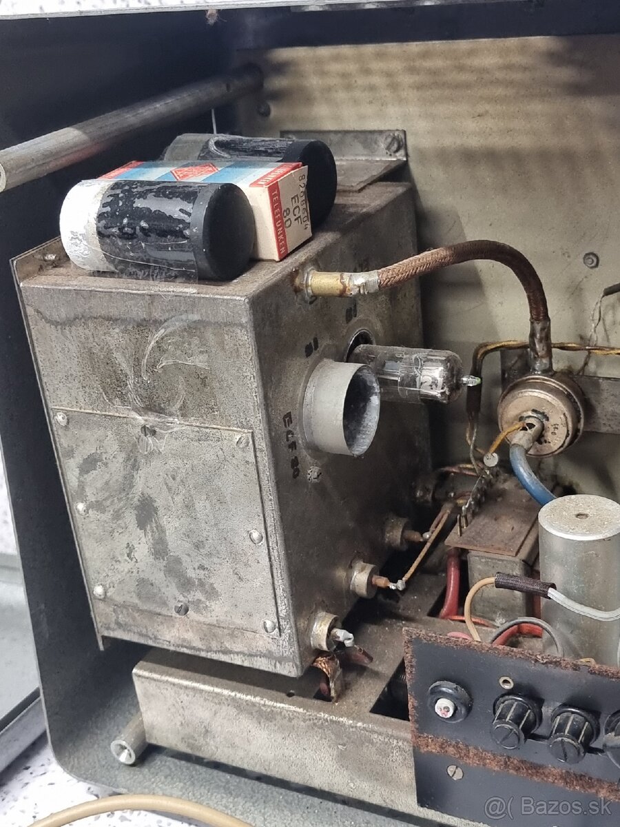 4-250MHz 》Wobbelsender Grundig model 6016 》lampový Vobler - 16